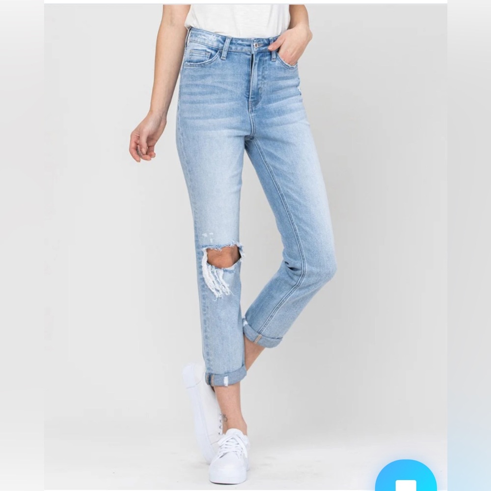 Vervet Slim Straight Jeans style V2218